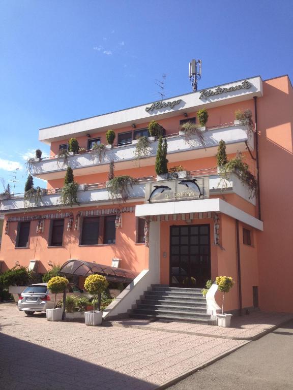 Albergo Ristorante Il Delfino Novara Exterior photo